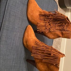 Cognac Steve Madden boots